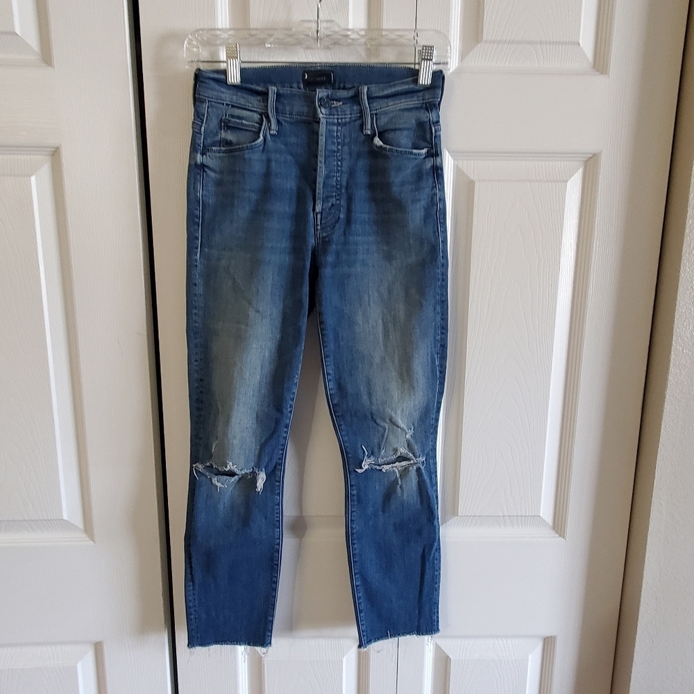 MOTHER THE STUNNER ANKLE FRAY SZ 25. BUTTON FLY BLUE DISTRESSED RAW HEM